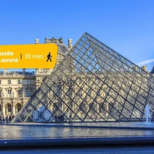 166 Roza - Superb In Paris. Paris