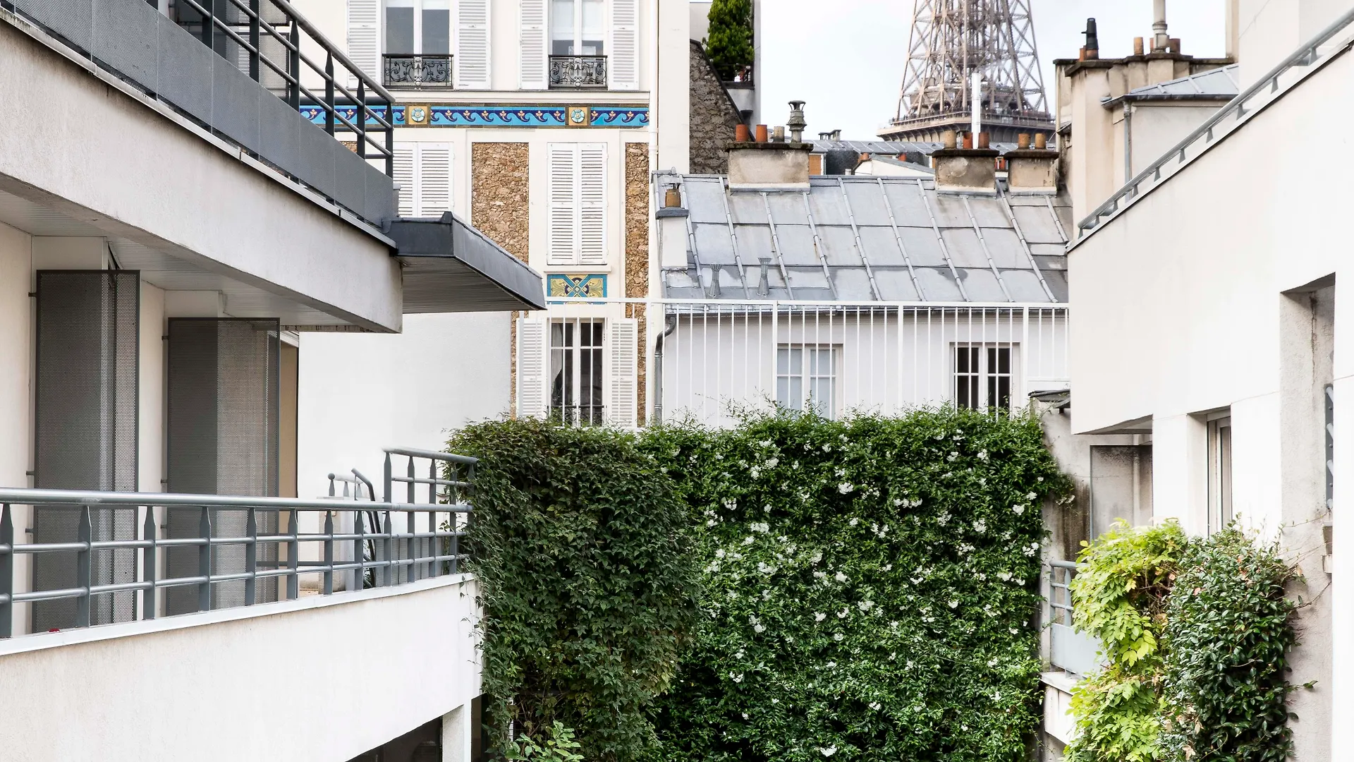Jardins Eiffel Hotell Paris 3*,
