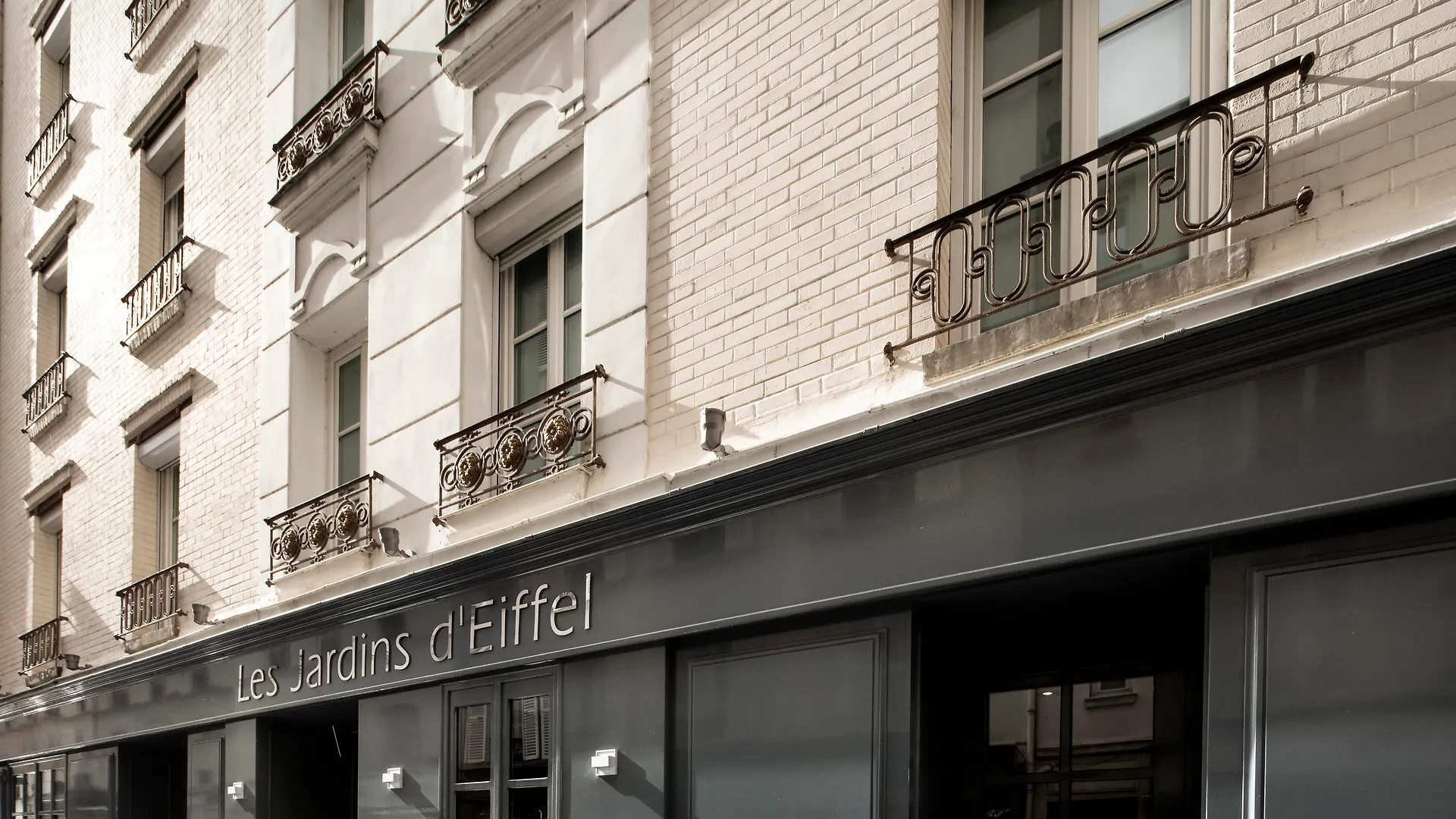 Jardins Eiffel Hotell Paris 3*,