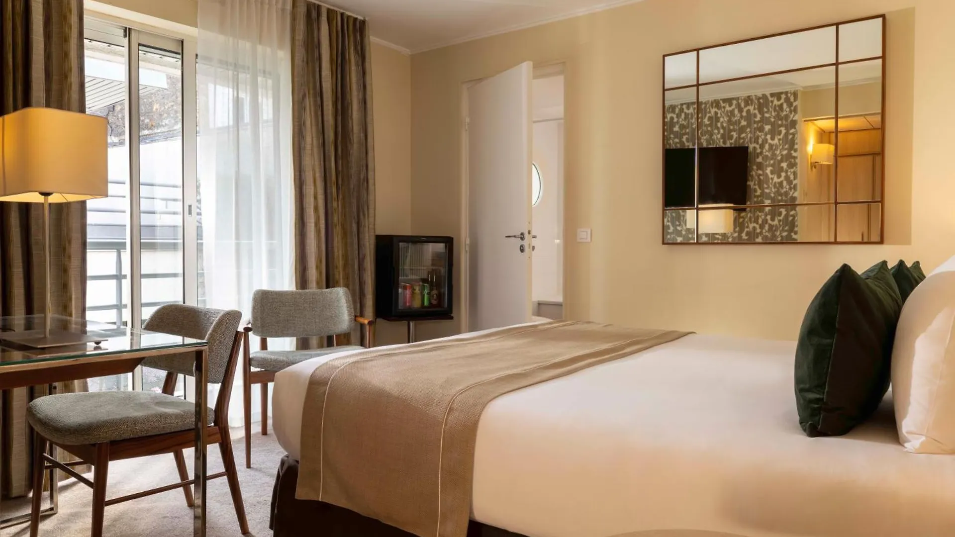 Jardins Eiffel Hotel Paris 3*,  France