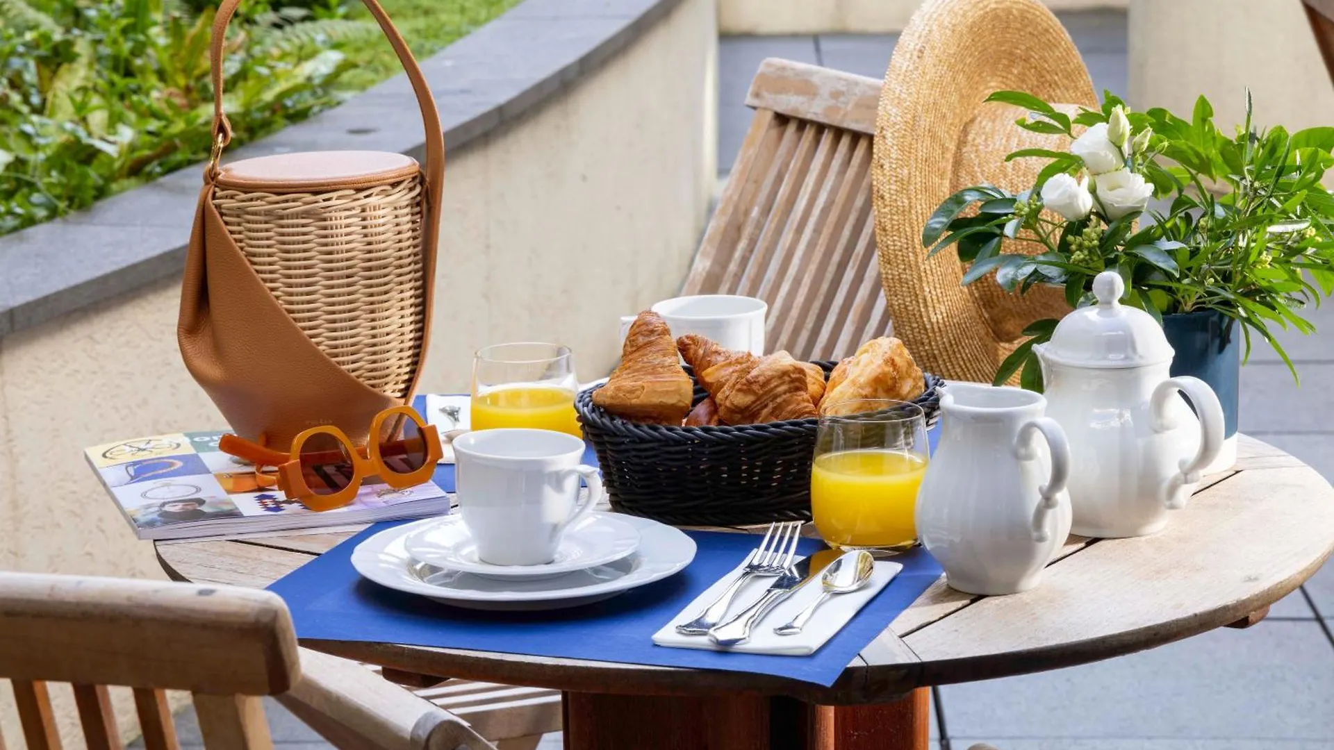 Jardins Eiffel Hotel Paris