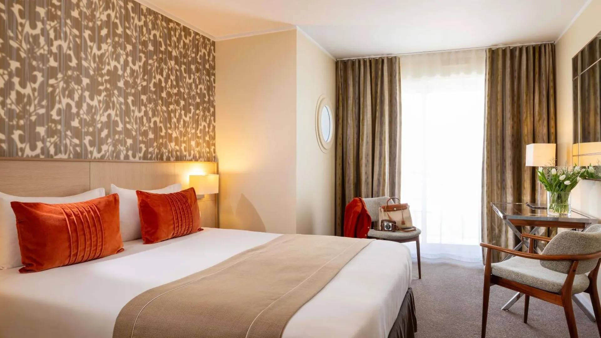 Jardins Eiffel Hotel Paris