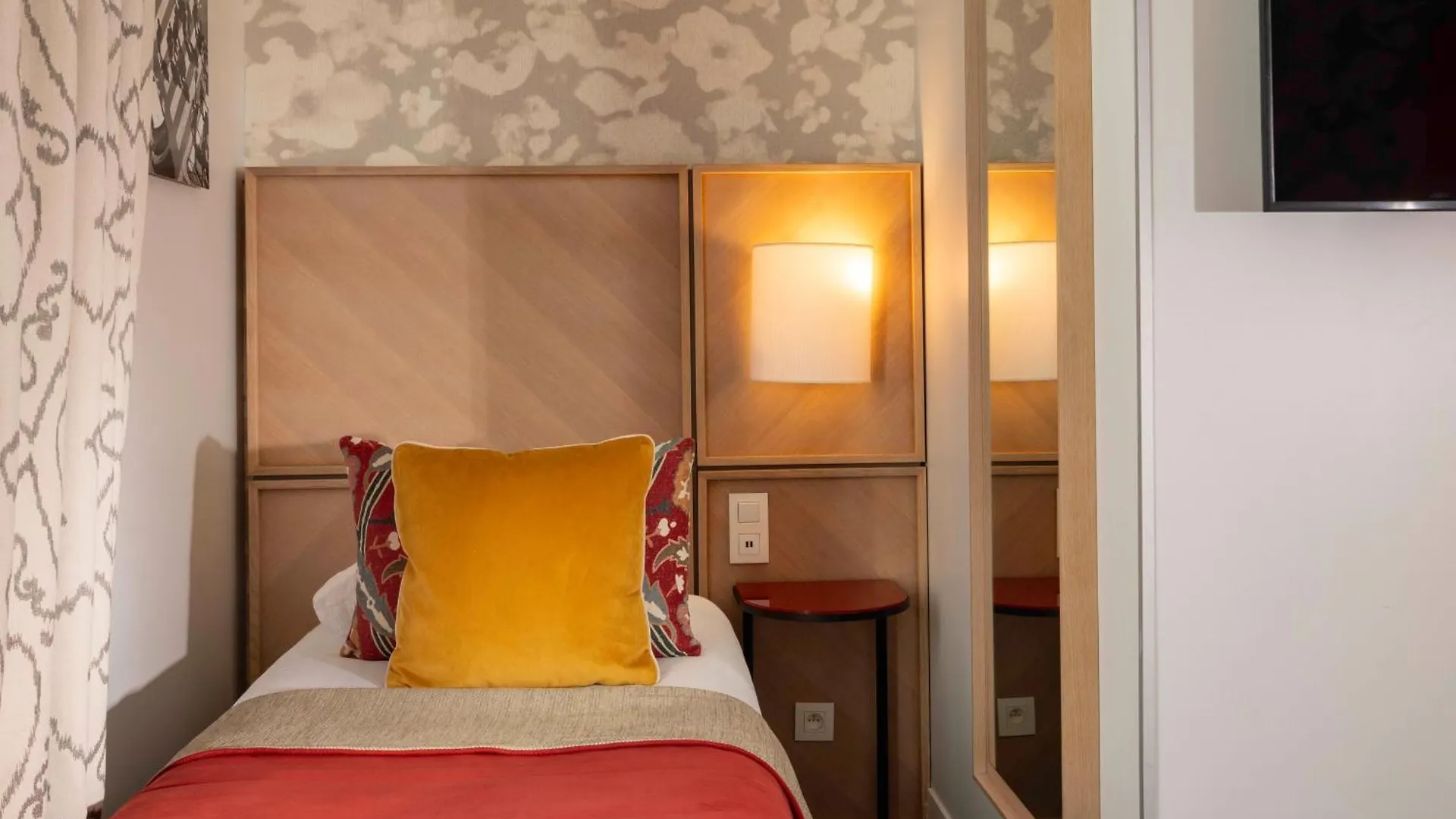 Jardins Eiffel Hotel Paris