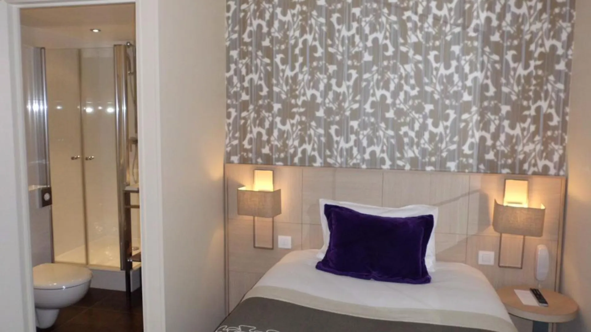 Jardins Eiffel Hotel Paris